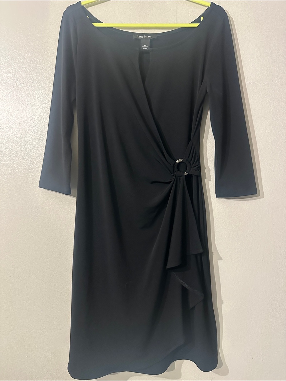 White House black market Black Faux-Wrap Ring Detail Dress Sz XS